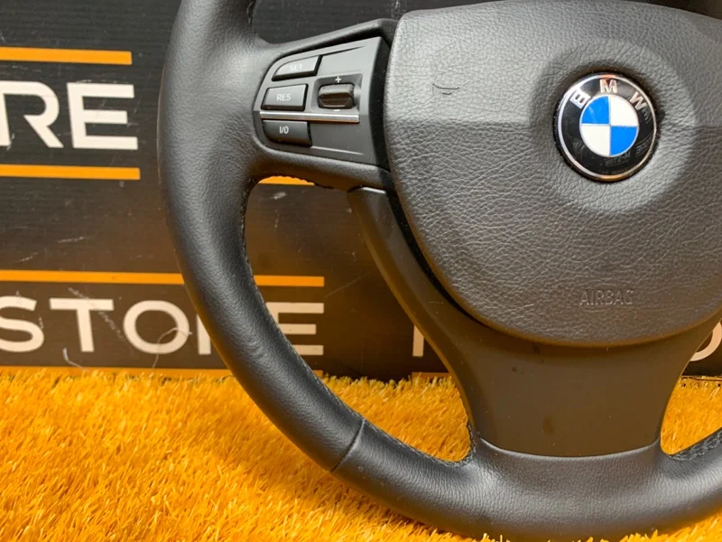 Руль BMW 5-Series F11 N52B25A 2011 - миниатюра 4