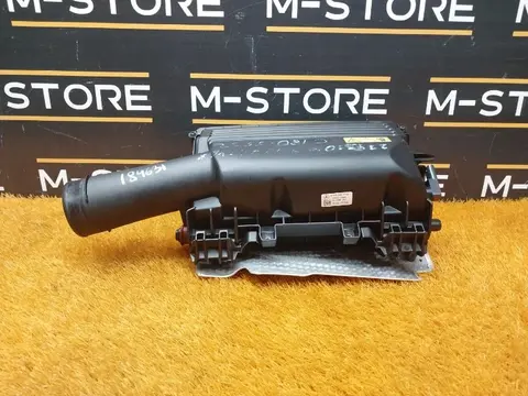 Корпус воздушного фильтра Mercedes-Benz C-Class