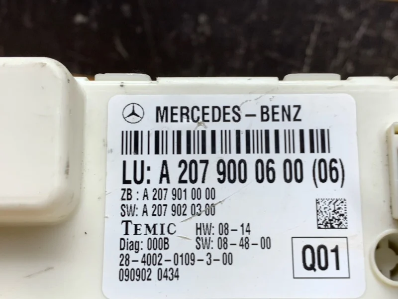 Блок управления стеклоподъемниками Mercedes-Benz - миниатюра 5