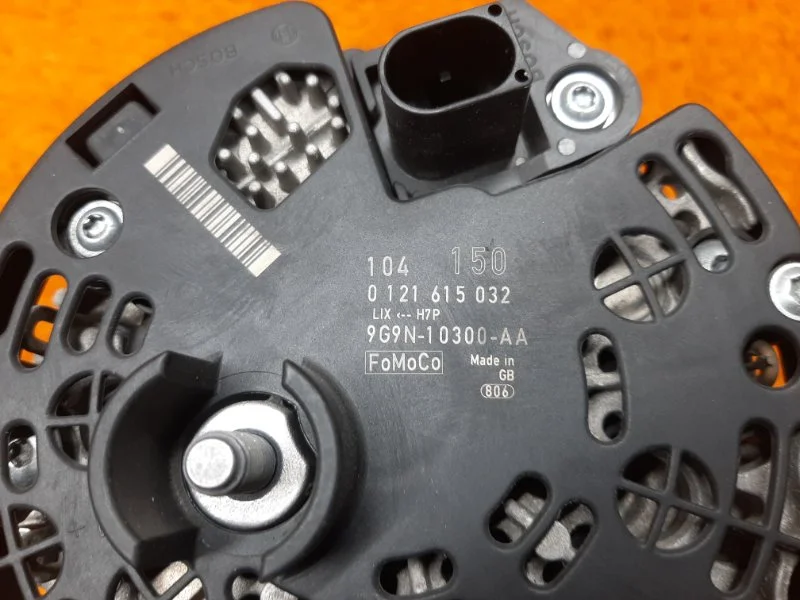 Генератор Volvo XC60 DZ44 B4204T6 2011 - миниатюра 7