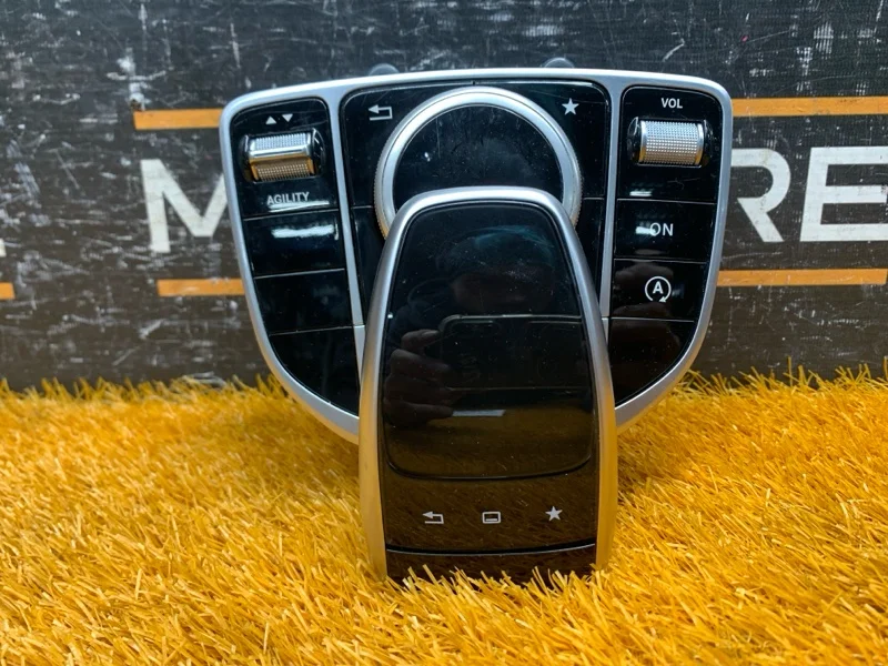 Джойстик мультимедиа Mercedes-Benz C-Class W205 - миниатюра 2