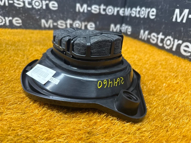 Сабвуфер Mercedes-Benz C-Class W205 274.920 2014 - миниатюра 3