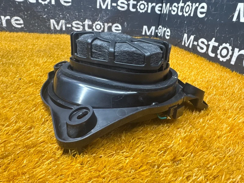 Сабвуфер Mercedes-Benz C-Class W205 274.920 2014 - миниатюра 4