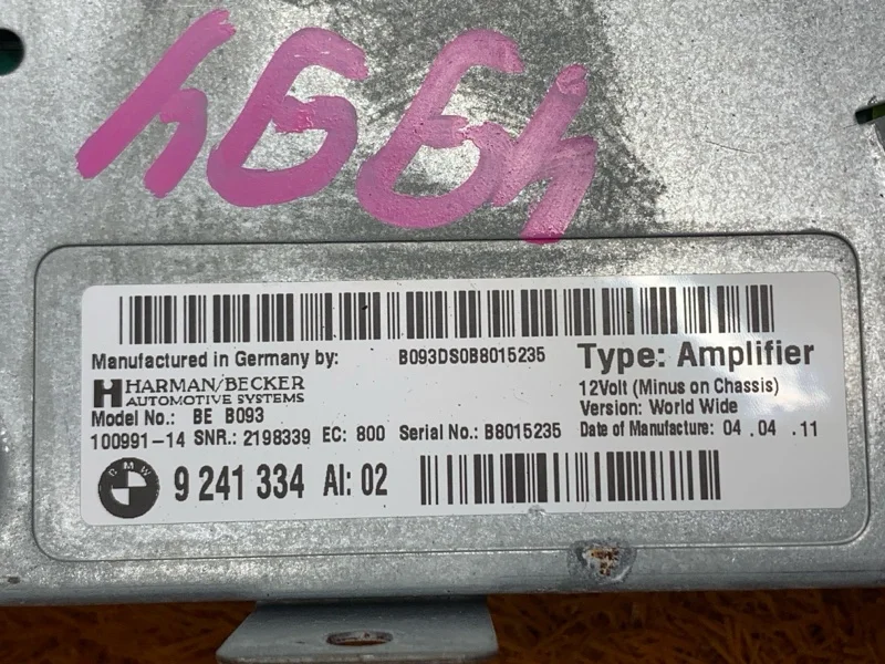 Усилитель звука BMW 5-Series F10 N52B30A 2011 - миниатюра 4