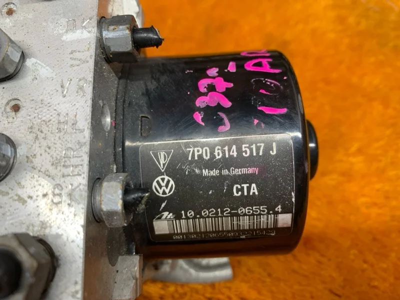 Блок ABS Volkswagen Touareg 7P CGR 2012 - миниатюра 8