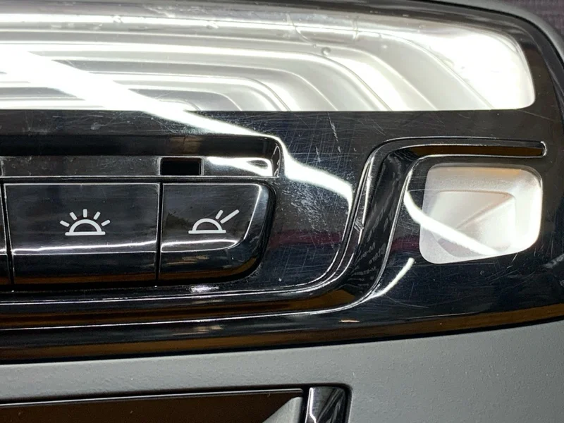 Плафон освещения BMW 3-Series G20 B48B20A 2019 - миниатюра 4