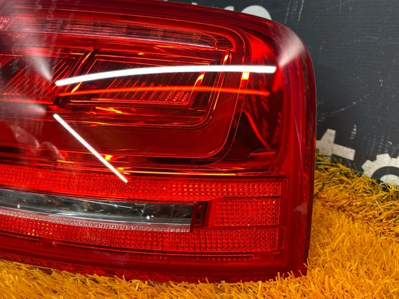 Фонарь задний правый Audi A8 D4/4H CGWA 2011 - миниатюра 3