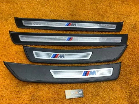 Накладка на порог салона BMW 5-Series F10 N47D20C