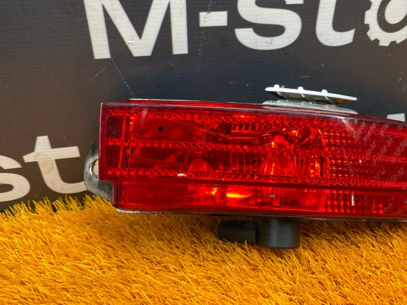 Фонарь в бампер правый Volkswagen Touareg 7P CGR - миниатюра 2