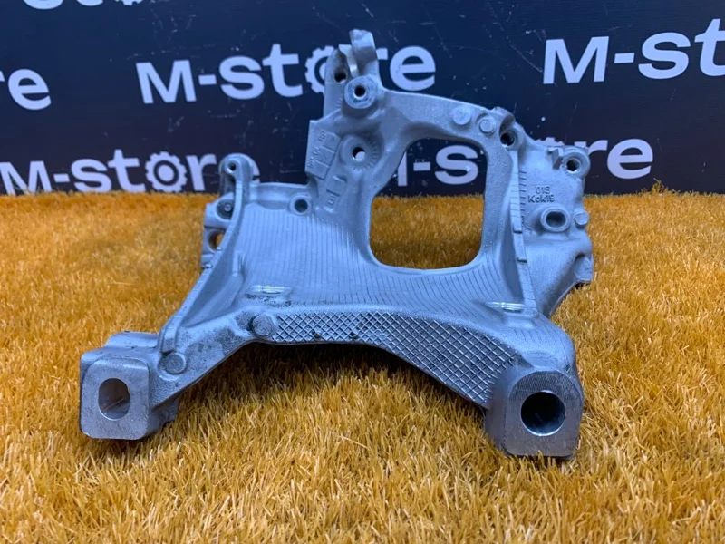 Кронштейн балки передний левый Audi A4 B9/8W CVK - миниатюра 3