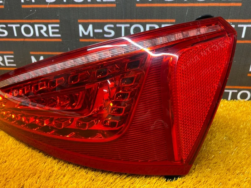 Фонарь задний правый Audi Q5 8R CDN 2009 - миниатюра 2