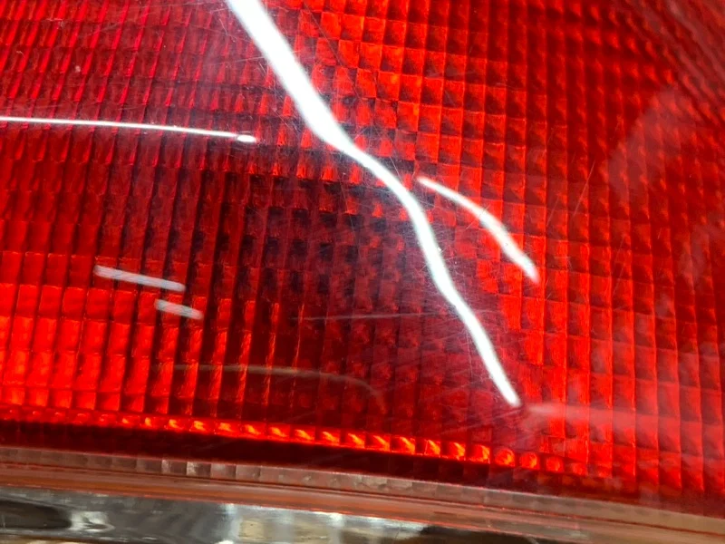 Фонарь задний правый Mercedes-Benz C-Class W203 - миниатюра 4