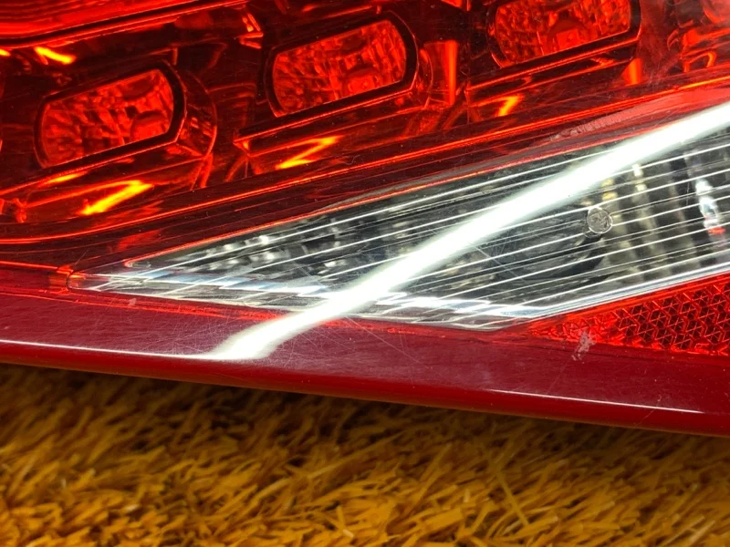 Фонарь крышки багажника правый Audi A4 B8/8K CDH - миниатюра 3