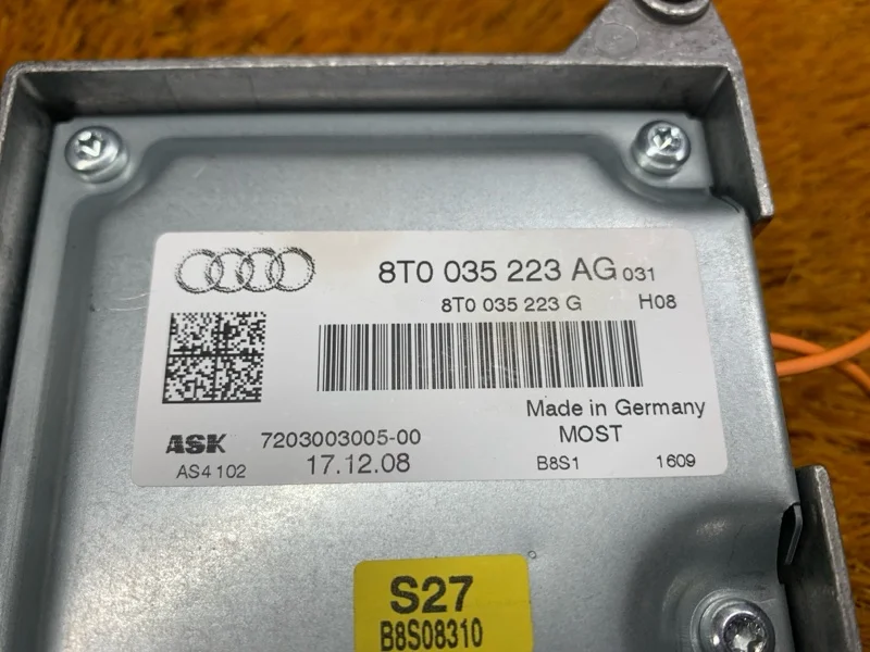 Усилитель звука Audi A4 B8/8K CDN 2009 - миниатюра 6