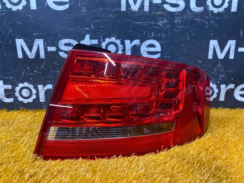Фонарь задний правый Audi A4 B8/8K CDH 2010 - изображение 1