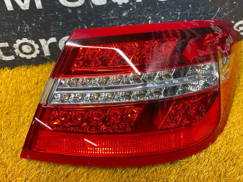 Фонарь задний правый Mercedes-Benz E-class C207 - миниатюра 2