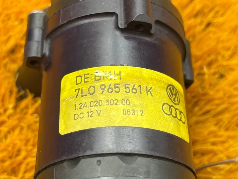 Помпа дополнительная Audi Q7 4L CJT 2012 - миниатюра 5
