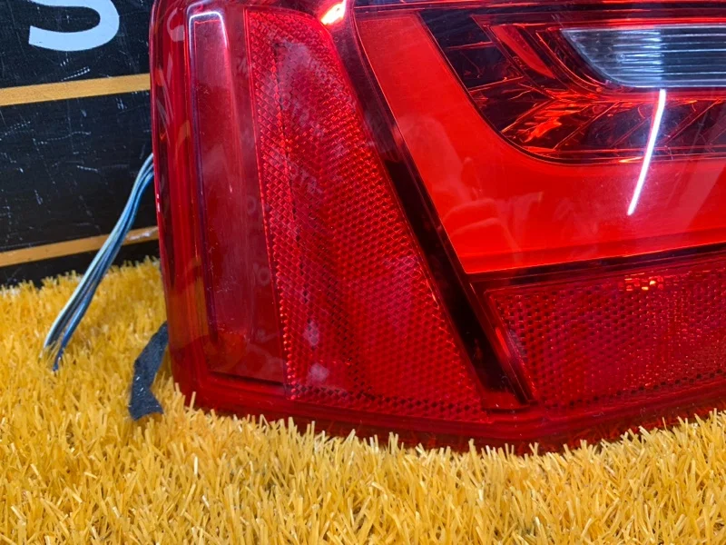 Фонарь задний левый Audi A6 C7/4G CHV 2012 - миниатюра 2