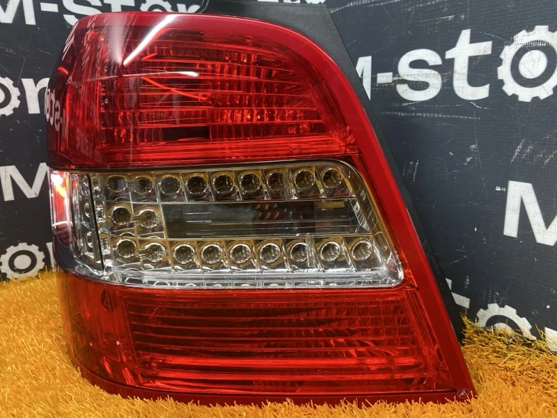 Фонарь задний левый Mercedes-Benz GLK-Class X204 - миниатюра 3