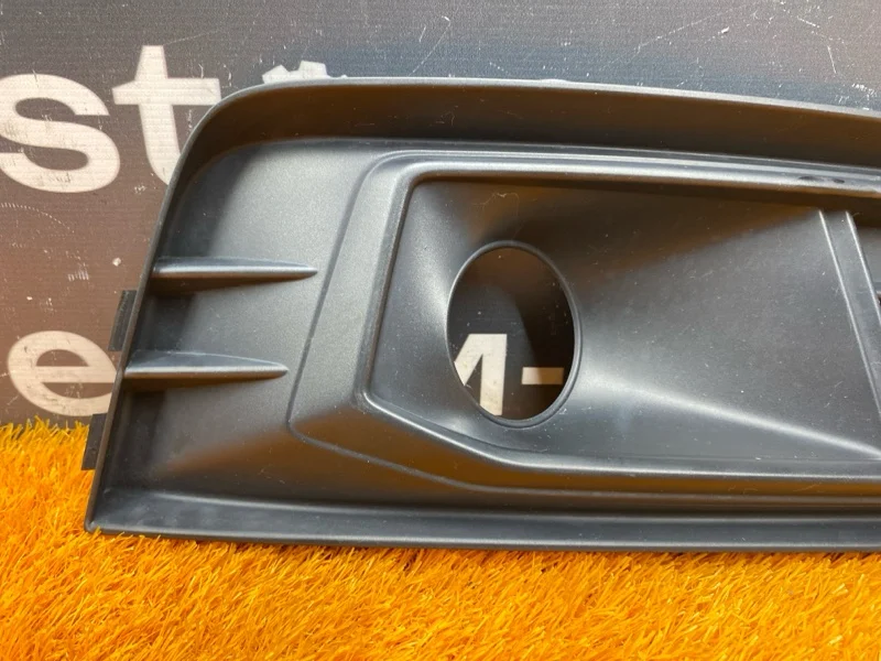 Оправа туманки передняя правая Audi A4 B9/8W CVK - миниатюра 2