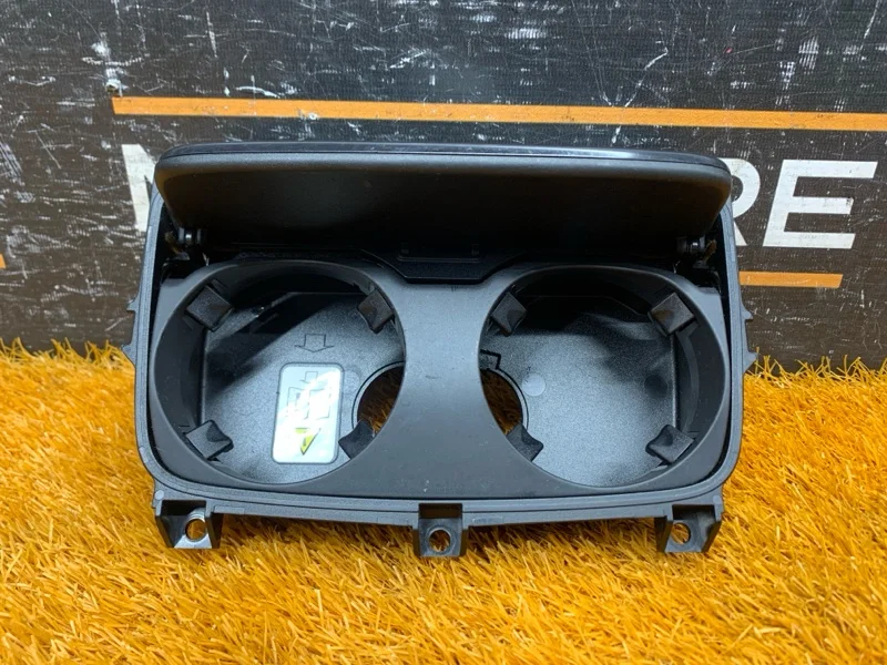 Подстаканник передний BMW 7-Series F01 N63B44A - миниатюра 5