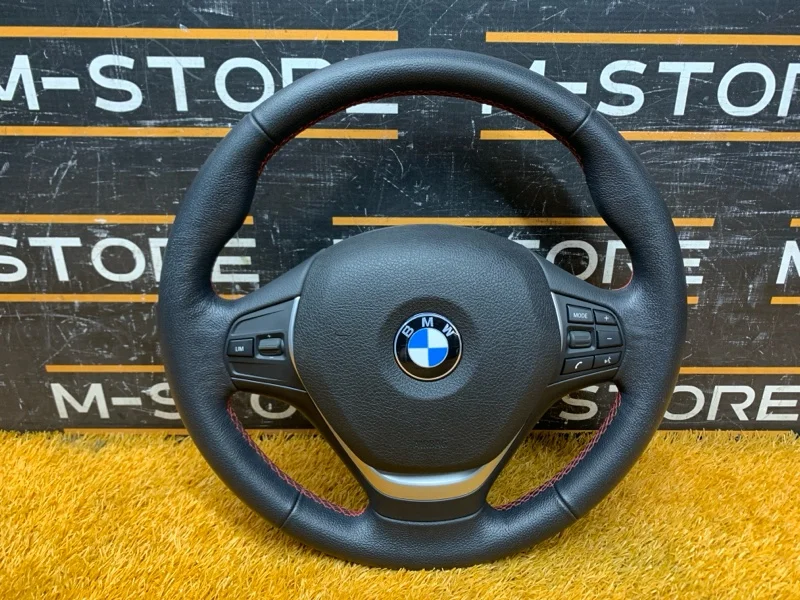 Руль BMW 1-Series F20 N13B16A 2011 - изображение 1