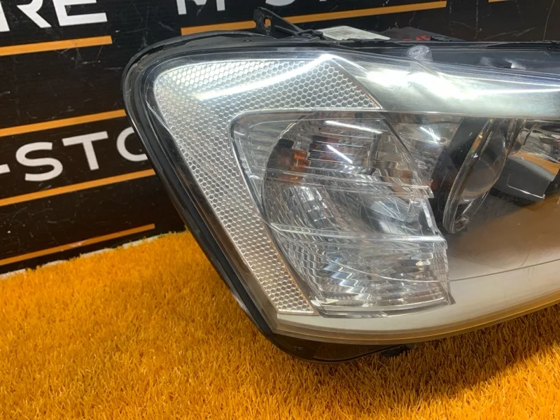 Фара правая BMW X3 F25 N20B20A 2013 - миниатюра 4