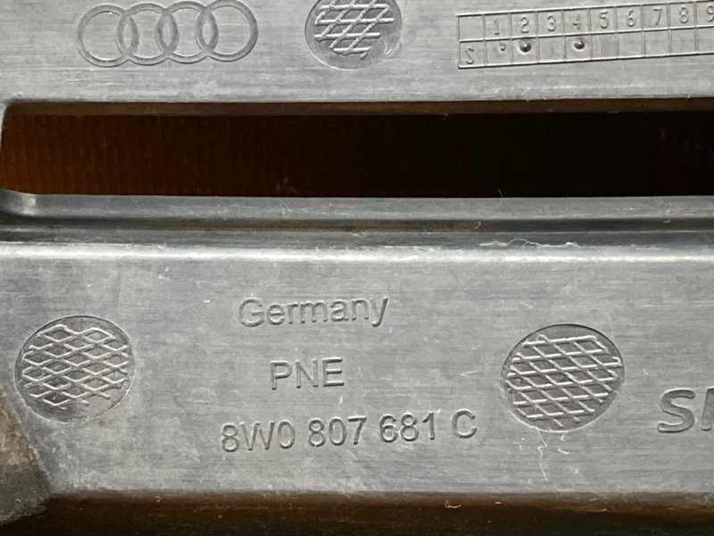 Оправа туманки передняя левая Audi A4 B9/8W CVK - миниатюра 8