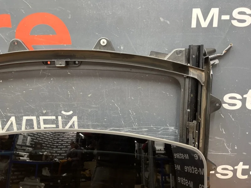 Люк Land Rover Discovery L319 406PN 2005 - миниатюра 4