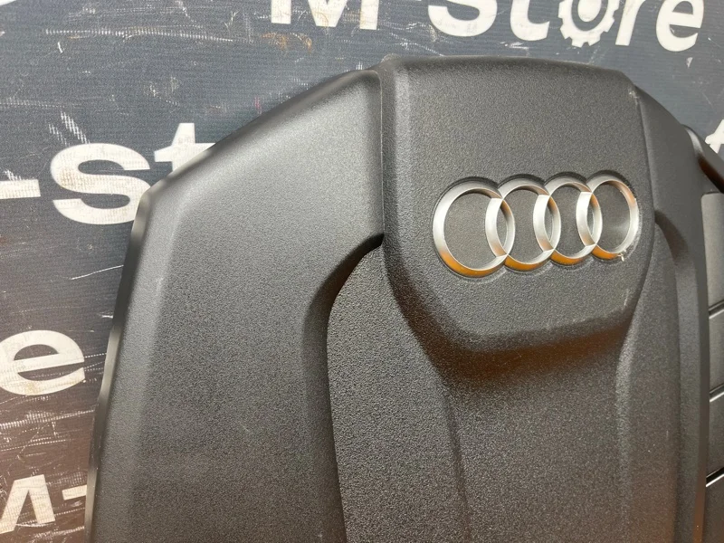 Крышка двигателя Audi Q5 8R CNC 2013 - миниатюра 2