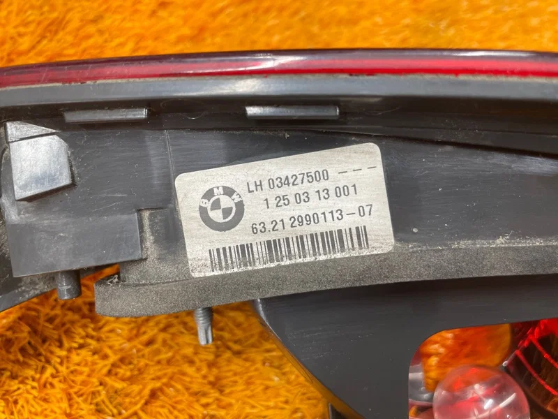 Фонарь крышки багажника левый BMW X1 E84 N46B20B - миниатюра 10