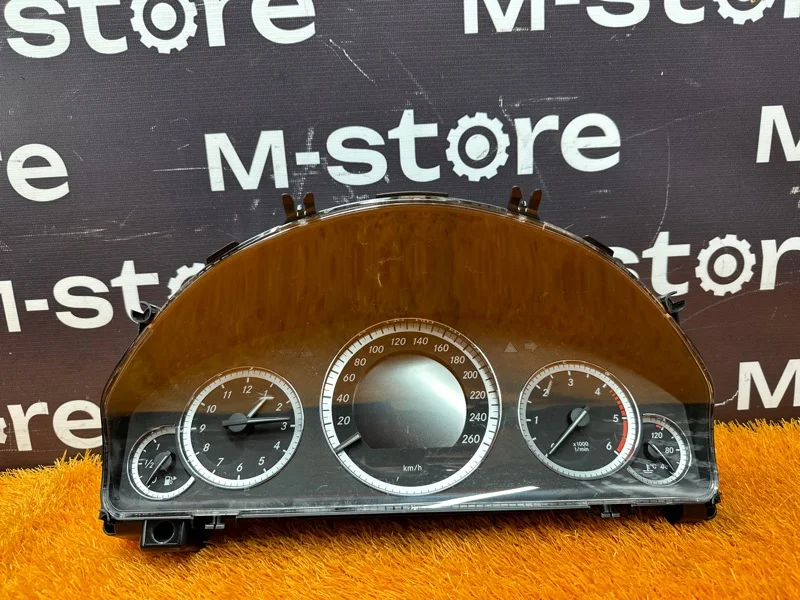 Щиток приборов Mercedes-Benz E-class W212 642.850