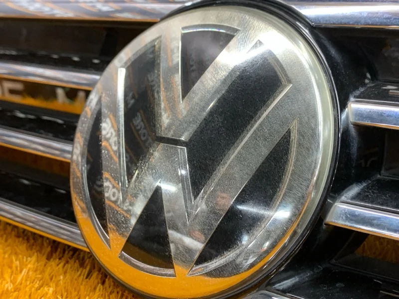 Решетка радиатора Volkswagen Passat B8/3G CZE 2015 - миниатюра 4