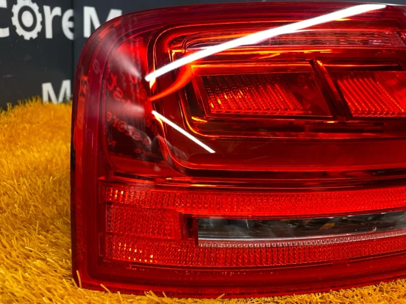 Фонарь задний левый Audi A8 4H/D4 CDR 2010 - миниатюра 2