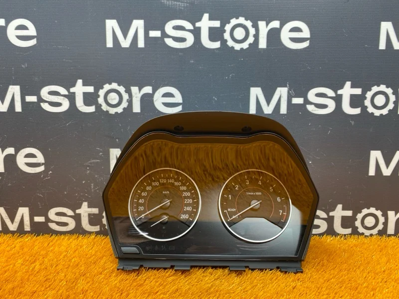 Щиток приборов BMW 1-Series F20 N13B16A 2011