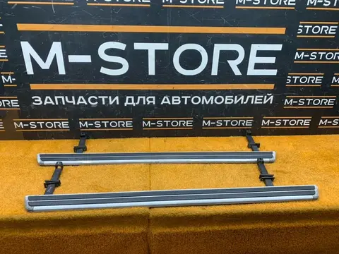 Накладка на порог Volkswagen Touareg 7P CGR 2011