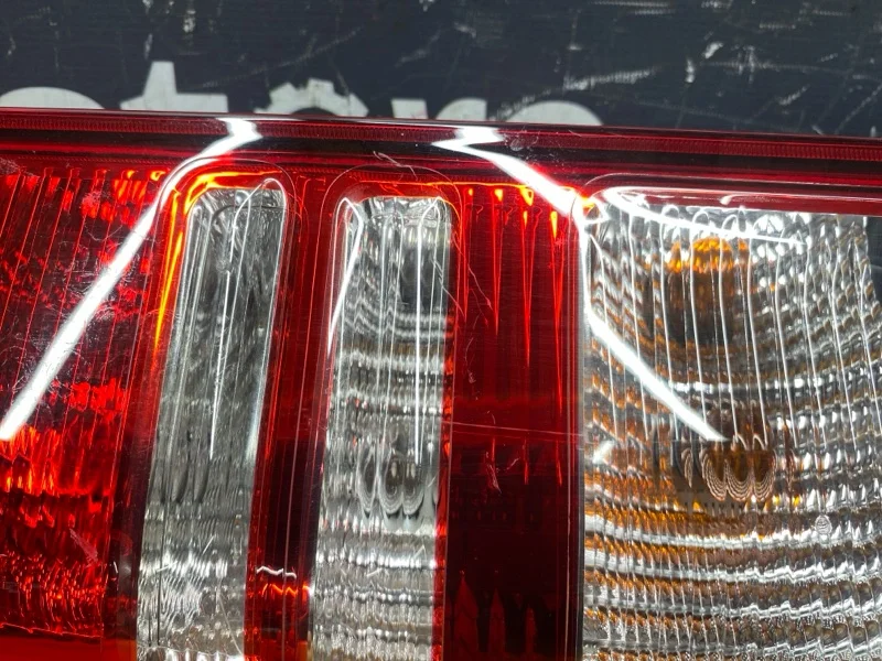 Фонарь задний правый Mercedes-Benz V-Class W639 - миниатюра 3