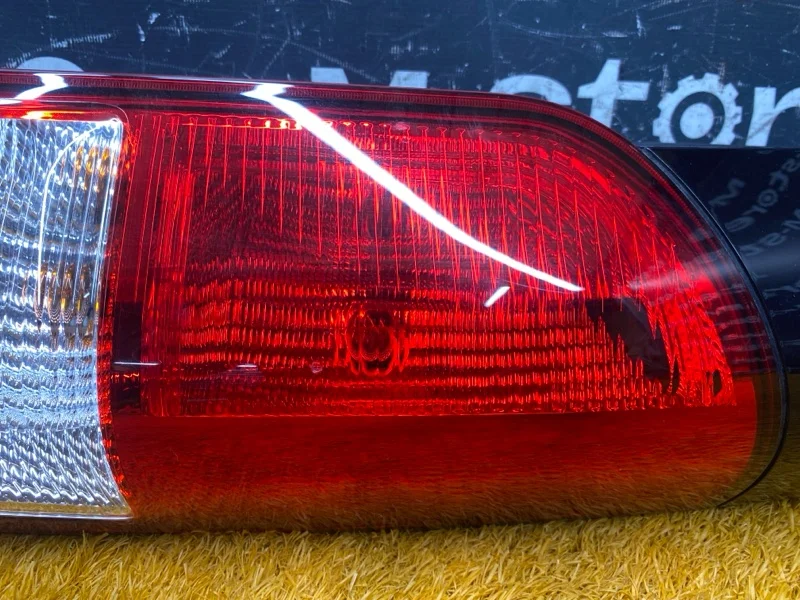 Фонарь задний правый Mercedes-Benz V-Class W639 - миниатюра 5