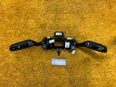 Блок подрулевых переключателей Audi Q3 8U CPS 2012