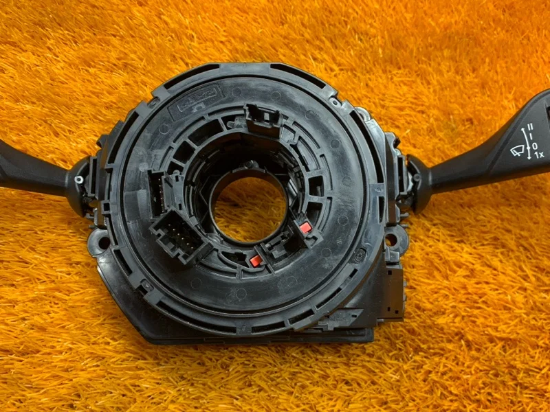 Блок подрулевых переключателей BMW X5 F15 N55B30A - миниатюра 3