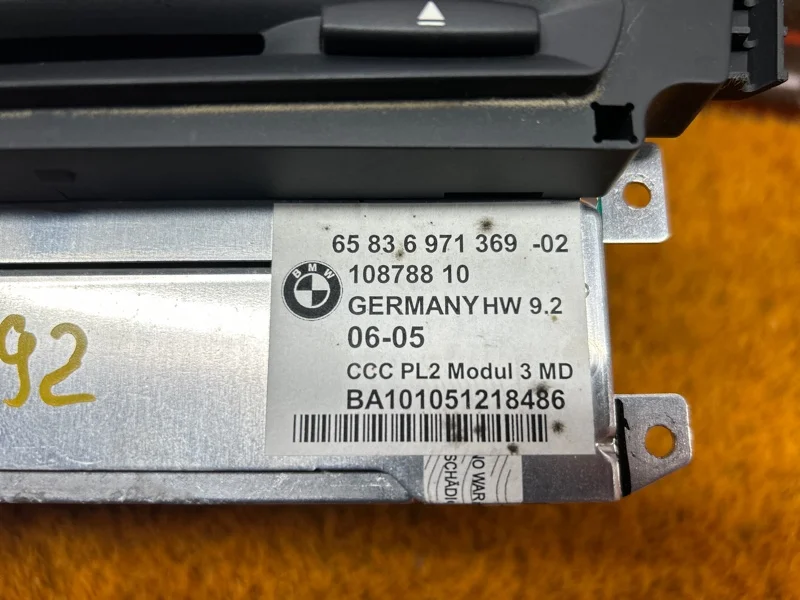 Магнитола BMW 3-Series E90 N46B20B 2005 - миниатюра 8