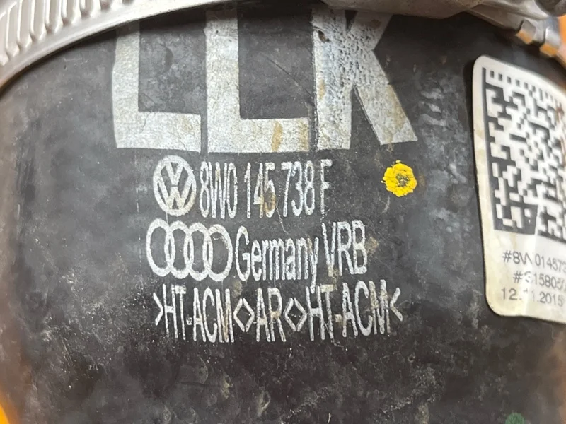 Патрубок интеркулера правый Audi A4 B9/8W CVK 2015 - миниатюра 5