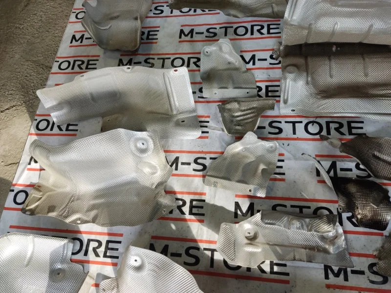 Тепловой экран Mercedes-Benz M-Class W164 272.967 - миниатюра 5