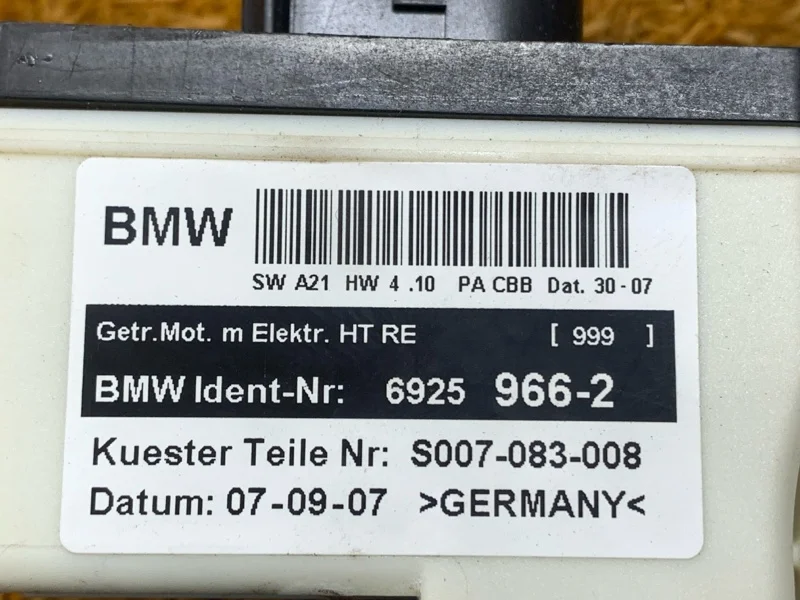 Стеклоподъемник задний правый BMW X3 E83 N52B25A - миниатюра 8