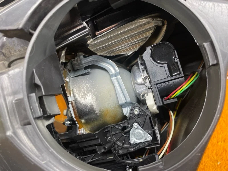 Фара правая Mercedes-Benz R-Class W251 272.967 - миниатюра 6