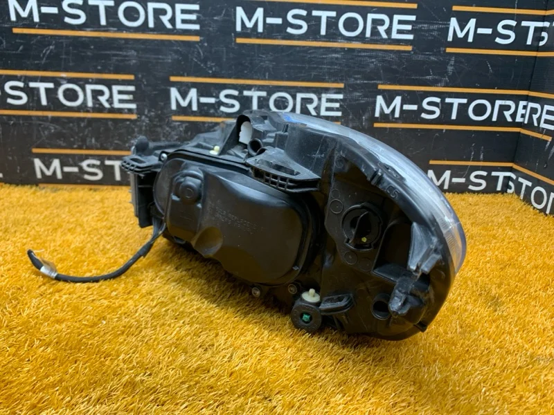 Фара правая Volvo XC60 DZ40 B4204T11 2014 - миниатюра 6