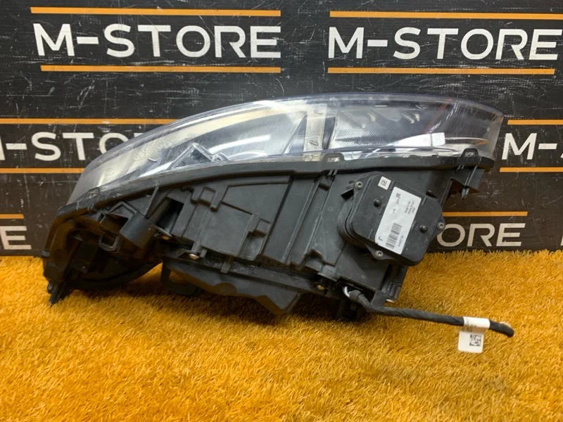 Фара правая Volvo XC60 DZ40 B4204T11 2014 - миниатюра 8