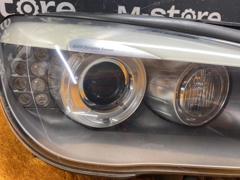 Фара правая BMW 7-Series F01 N54B30A 2009 - миниатюра 4