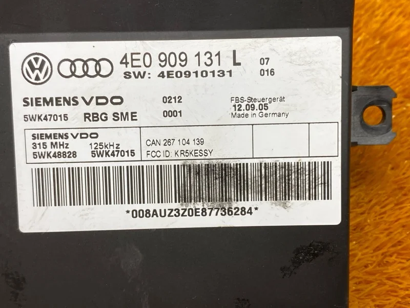 Блок управления бесключевым доступом Audi A8 4E/D3 - миниатюра 4