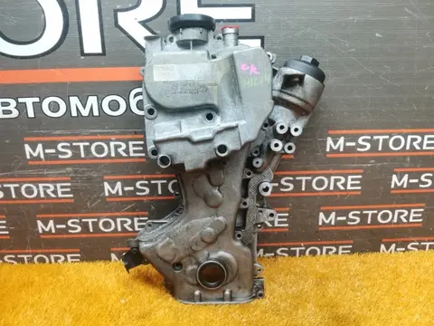 Крышка двигателя передняя Volkswagen Golf 1K/MK5